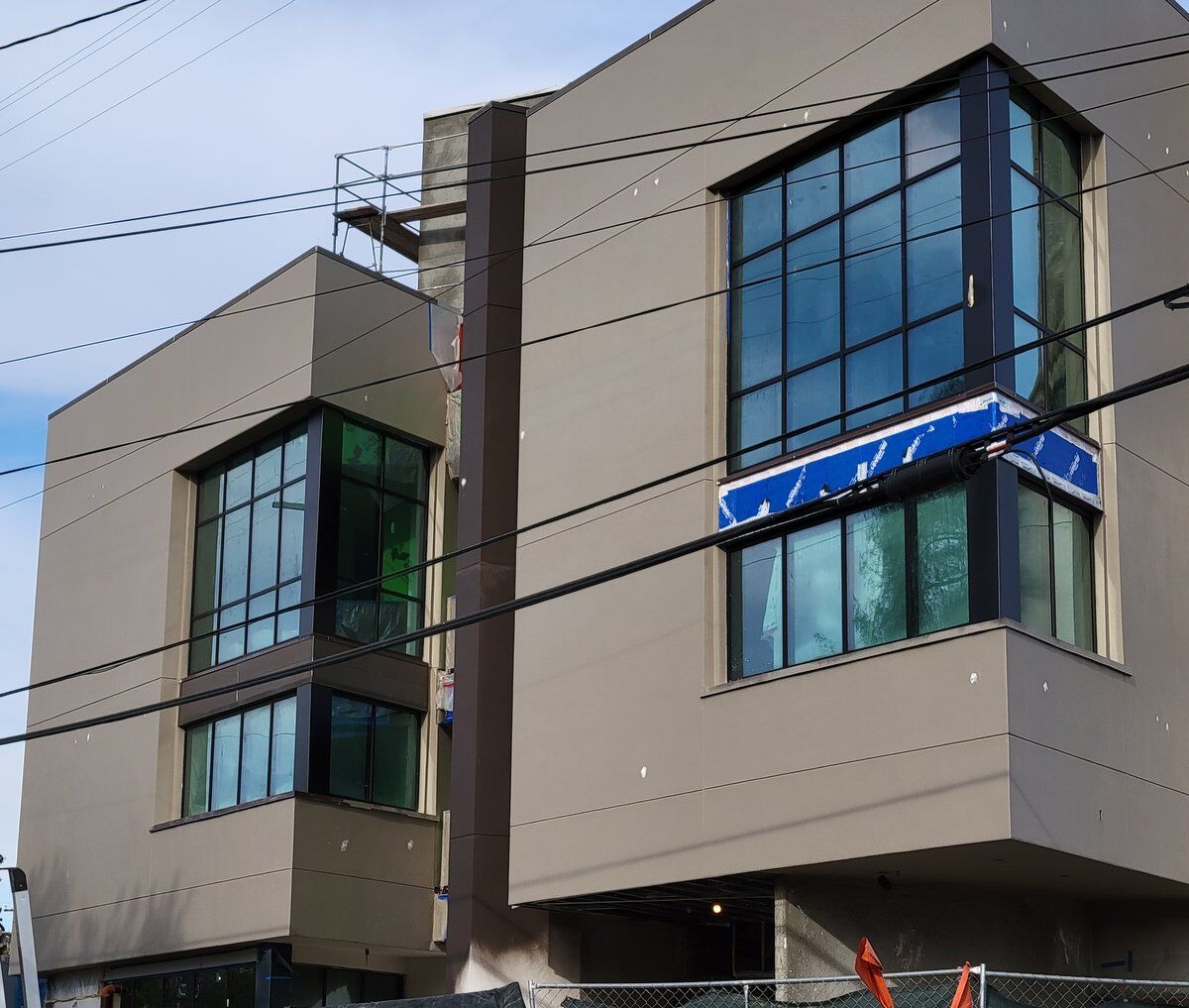 Apartments nearing completion in Elysian Valley